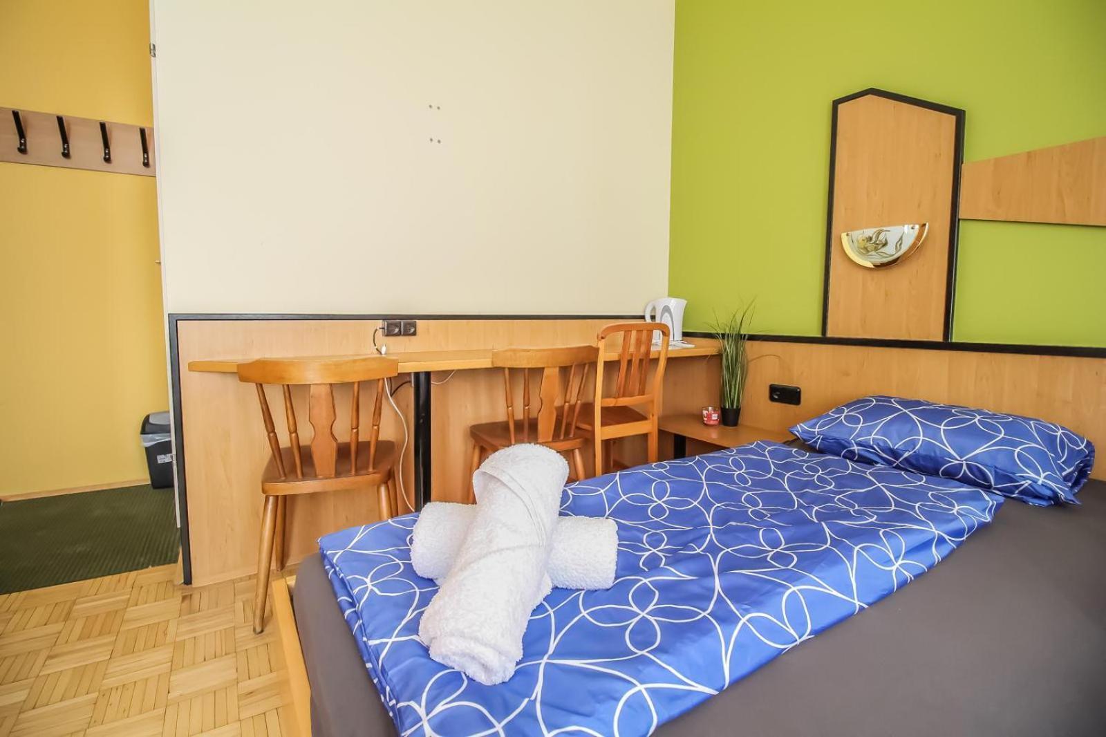 Affordable Central Rooms, 10-Min To Lugner City Vienna Exterior photo