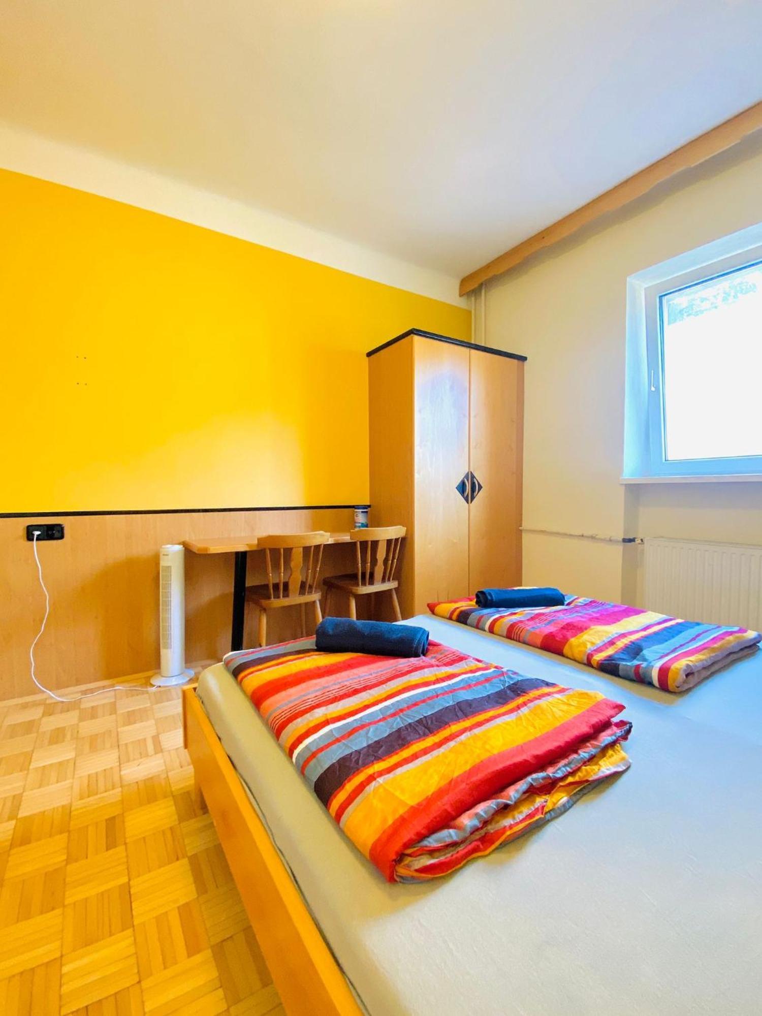 Affordable Central Rooms, 10-Min To Lugner City Vienna Exterior photo